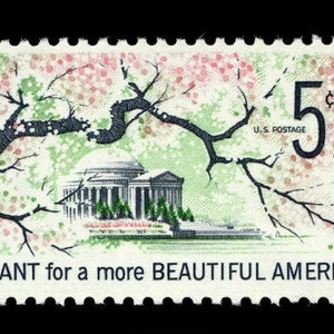 Diez sellos postales antiguos sin usar de 10 cerezos en flor de 5 c. // Sellos de 5 céntimos // Valor nominal 0,50