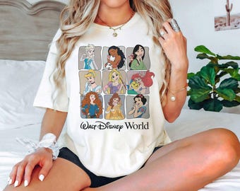 Magliette retrò delle principesse Disney, principesse Disney vintage, maglietta coordinata per la famiglia Disney, maglietta divertente delle principesse Disney, magliette per il viaggio in famiglia Disney