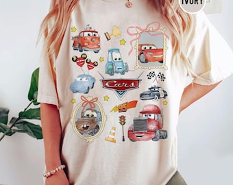 Vintage Coquette Bows Disney Cars-shirt, Lightning McQueen Mater Doc Hudson Sally Carrera Birthday Cars familieshirt, Disney Girl Trip-shirt