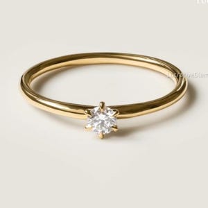0.10 CT IGI Certified Lab Created Round Brilliant Cut Ring E, VS1 Diamond Engagement Ring, Solid Gold Engagement Lab Grown Engagement Ring