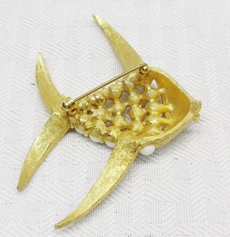 1960s Vintage Figural Fish Brooch Gold Tone with White Beads 60s Novelty Broach Mid Century Women/'s Jewelry Kitsch Rockabilly Pin Gift
