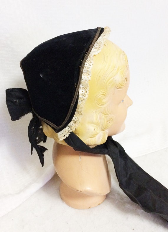 Antique 1850s Victorian Child's Bonnet Black Velve