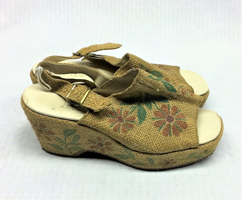 1970s Vintage Burlap Platform Shoes with Flowers By Patio Size | Etsy