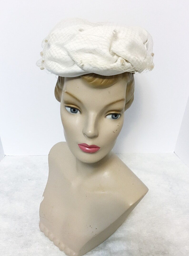 1960s Vintage White Pillbox Hat with Chenille Dotted Veil Etsy