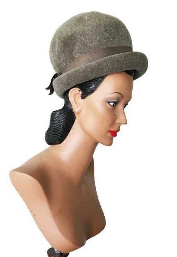 1960s Vintage Oleg Cassini Designer Hat 