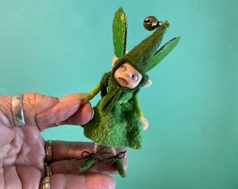 DinkyDarlings ( #32 ) OOAK  pixie fairy little green elf polymer clay poseable doll house miniature