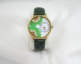 Daisy Watch, Womens Watch,Green Watch, Pressed Flower Watch for Women