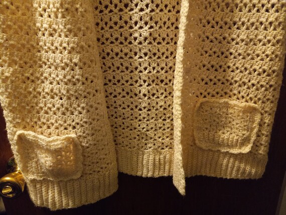 Vintage handmade off-white crochet vest - women's… - image 3