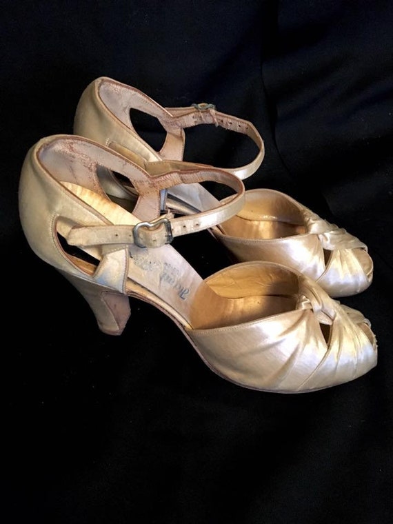 ivory 3 inch heels