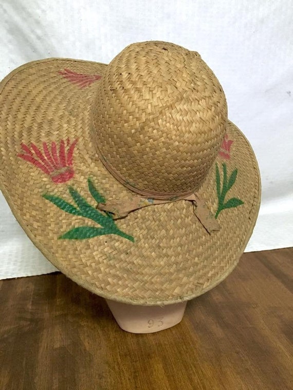 beach hat straw