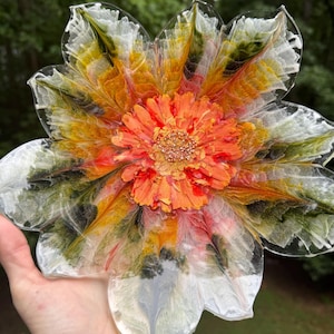 手作りの花柄樹脂ボウル、本物の花のエポキシアート、装飾皿