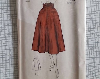 1950s Skirt - 42" Hip - Weldons 935 - Vintage Sewing Pattern