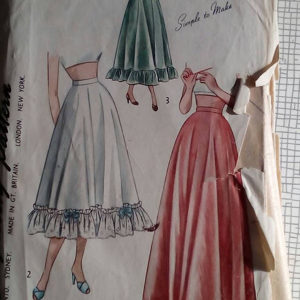 50er Jahre Petticoat - 24,5" Taille - Schlichtheit 2421 - Vintage Schnittmuster