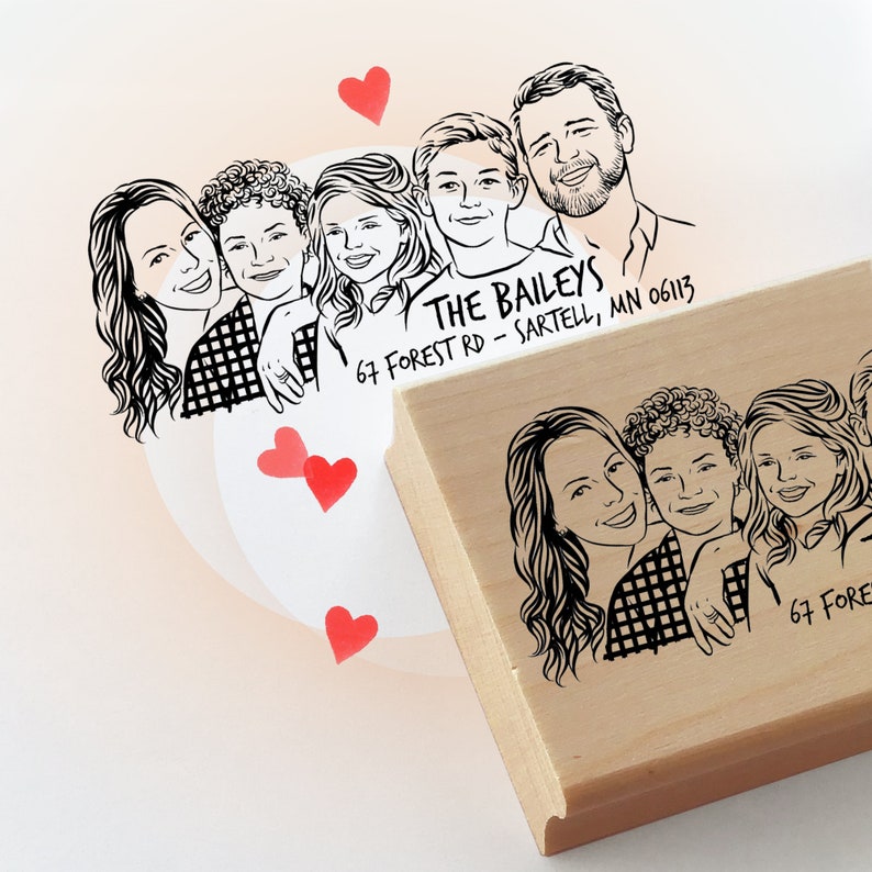 Geschenk für Mama Papa Familienporträt Stempel für Geschenk Abholadresse personalisieren Bild 1