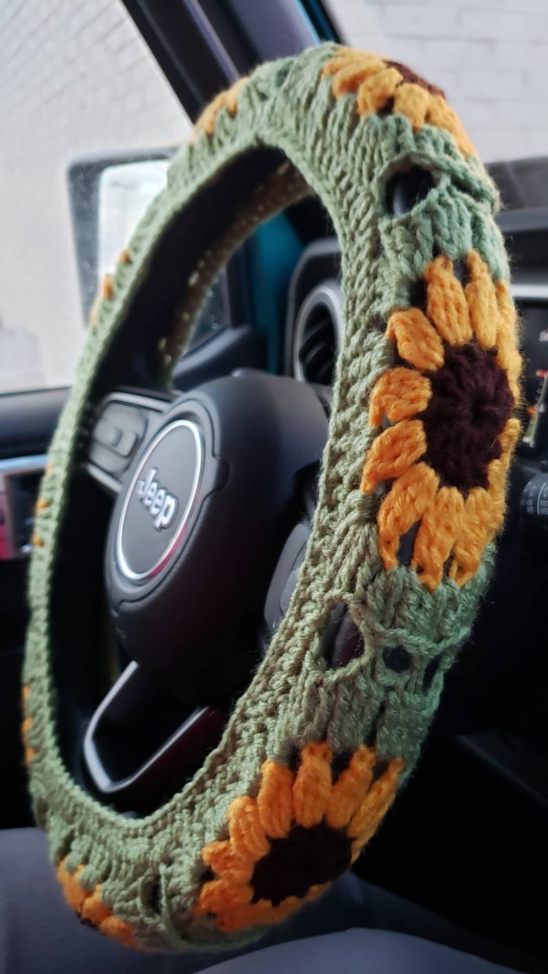 Sunflower Crochet Steering Wheel Cover image 3