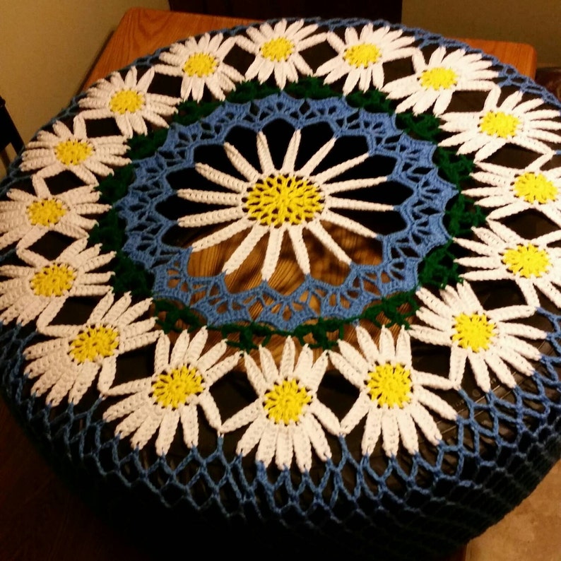 Daisy Crochet Spare Tire Cover image 2