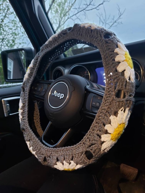  YDM Crochet Daisy Steering Wheel Cover,3D Daisy Steering Wheel  Cover for Women,Cute Steering Wheel Cover,Car Accessories (C,Steering Wheel  Cover+2 Belt Cover) : Automotive