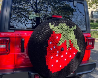 Funda para rueda de repuesto de crochet con fresas