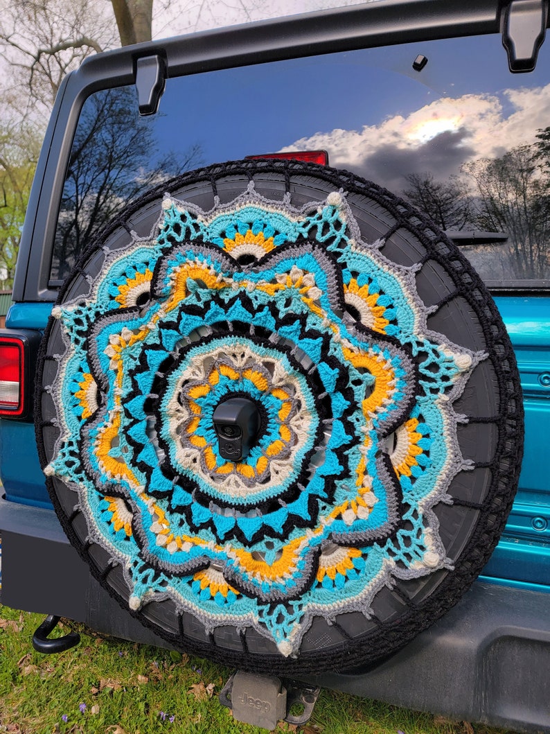 Briar Rose Crochet Spare Tire Cover image 3