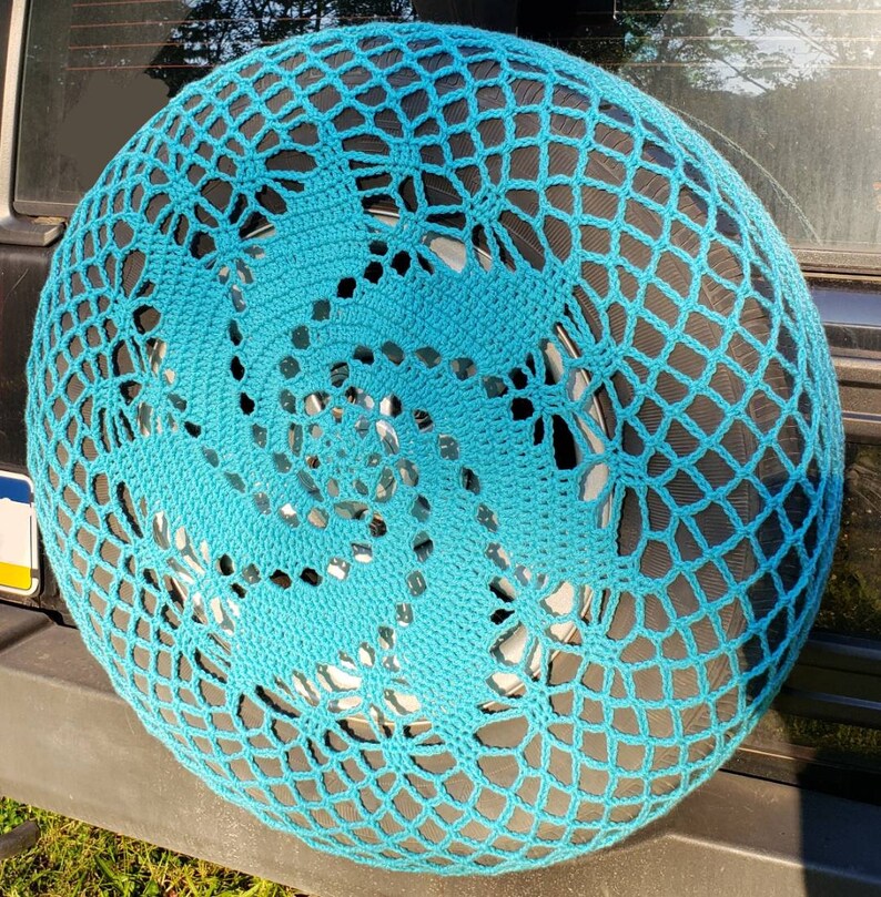 Spiral Crochet Spare Tire Cover image 2