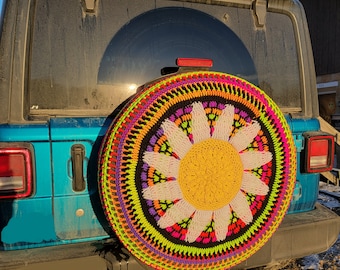 Capa para pneu sobressalente de crochê Big Daisy