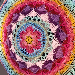 Sophie's Garden Crochet Spare Tire Cover image 4