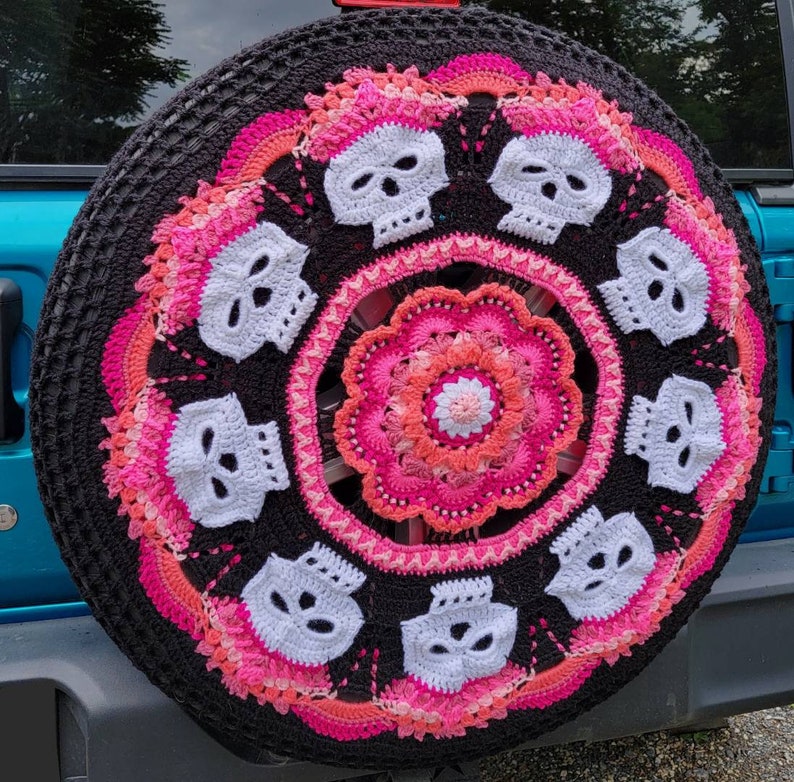 Skulls Crochet Spare Tire Cover image 7