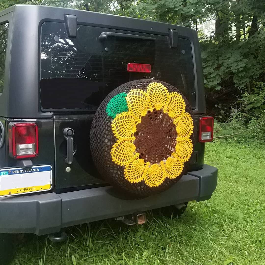 Stylish Crochet Spare Tire Cover for Jeep