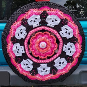 Skulls Crochet Spare Tire Cover image 1