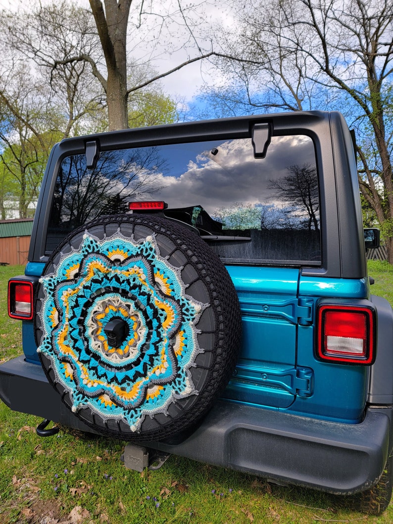 Briar Rose Crochet Spare Tire Cover image 5