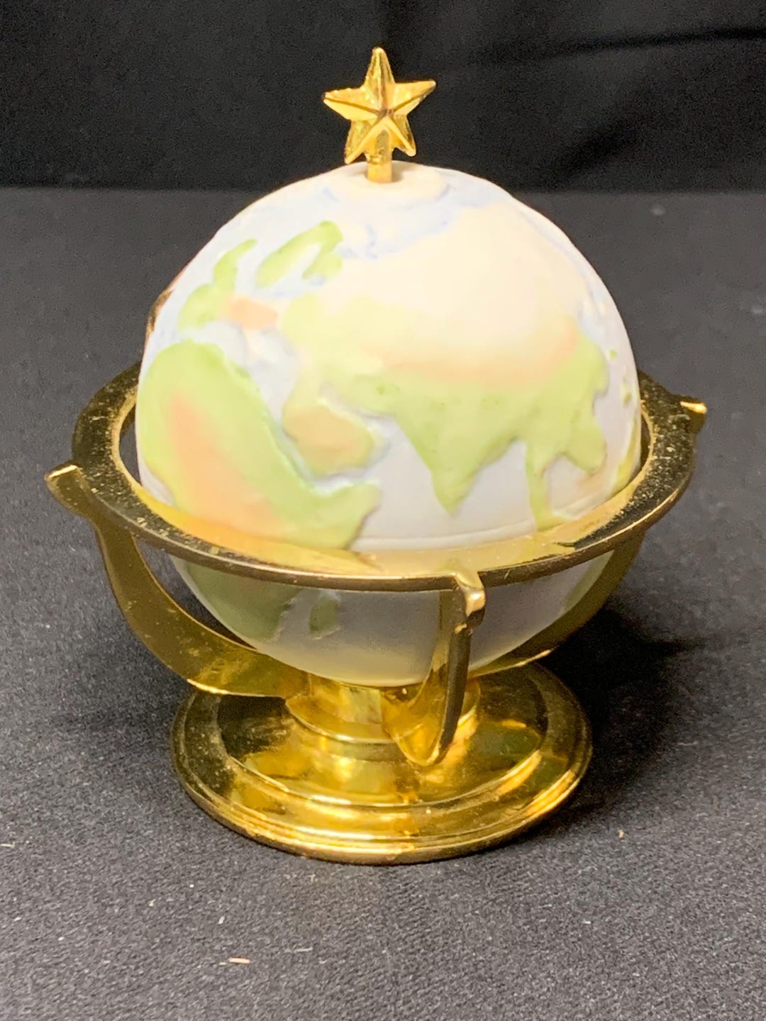 Lenox Spinning Globe / Part of Santa’s Flight Plan Set / Globe Only - Etsy