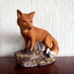 Escultura de zorro de porcelana pintada a mano con vivos colores rústicos: hermoso adorno/zorro rojo