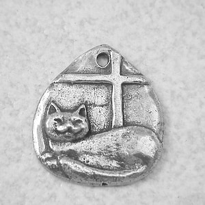 NEW~~Green Girl Studios Window Kitty  Pewter Pendant