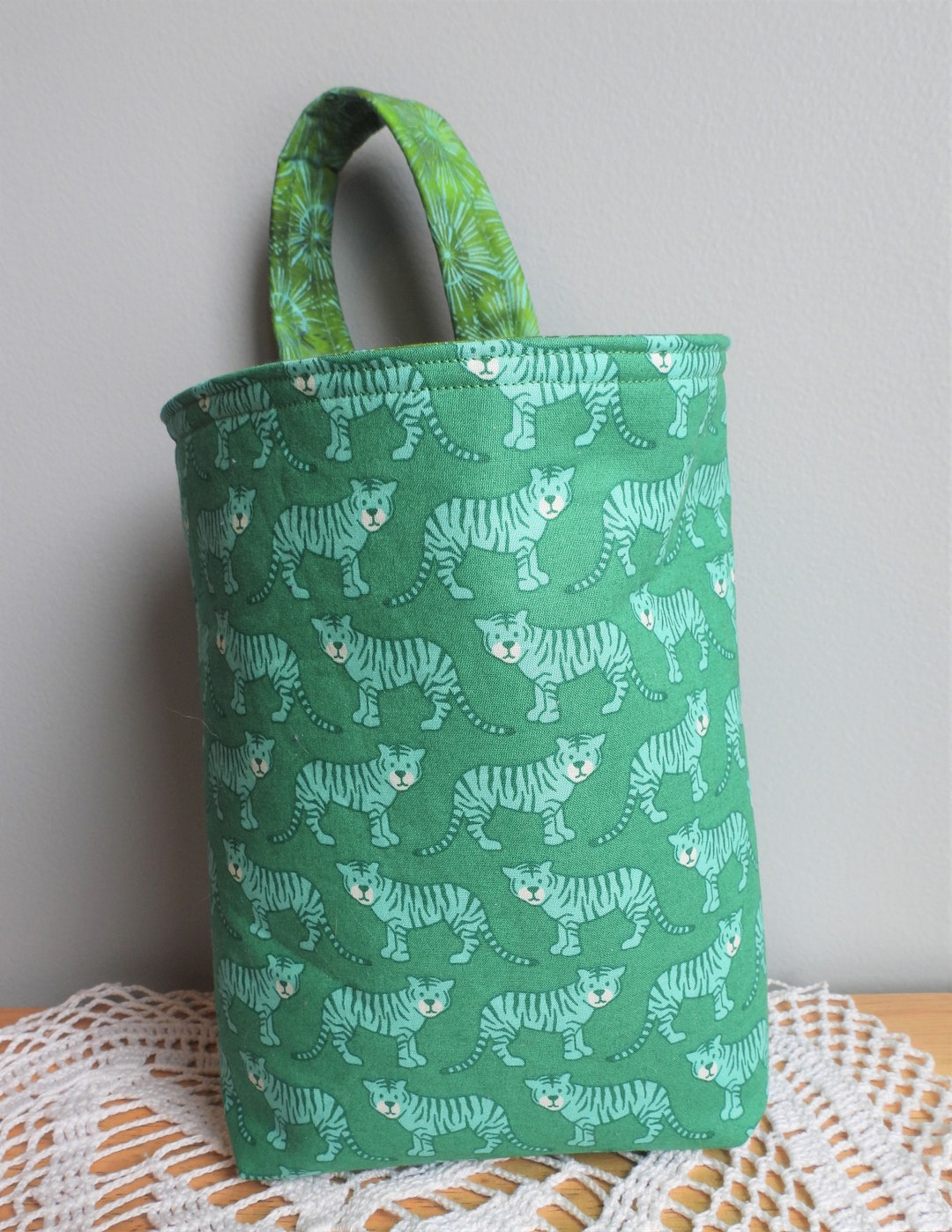 Car Trash Bag, Trash Bin, Cute Car Accessory, Headrest Bag, Trash Container, Walker Bag, Toy