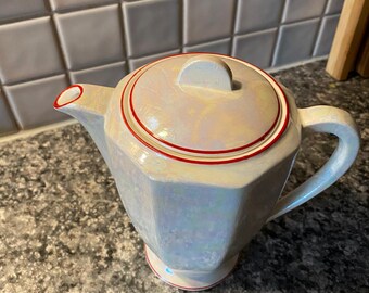 Elegant Haviland Limoges vintage carafe – iridescent faceted design in top condition