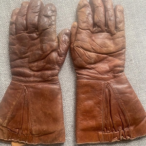 RARE - Collector’s Item. RAF WWII Type H Heated Aviator Bomber Gloves.