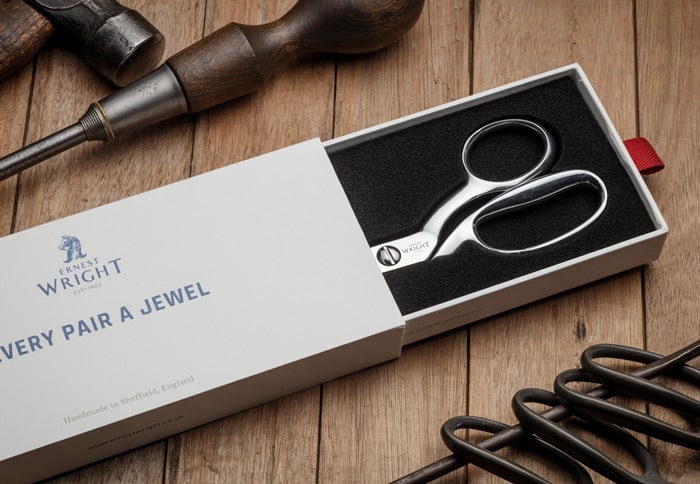 Ernest Wright 10 Tailor Shears - Carbon Steel – Bernal Cutlery