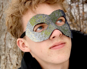 Neo - Futuristic Masquerade Ball Mask in Pixel-like Geometric Rhinestones - DISCOUNTED PRICE