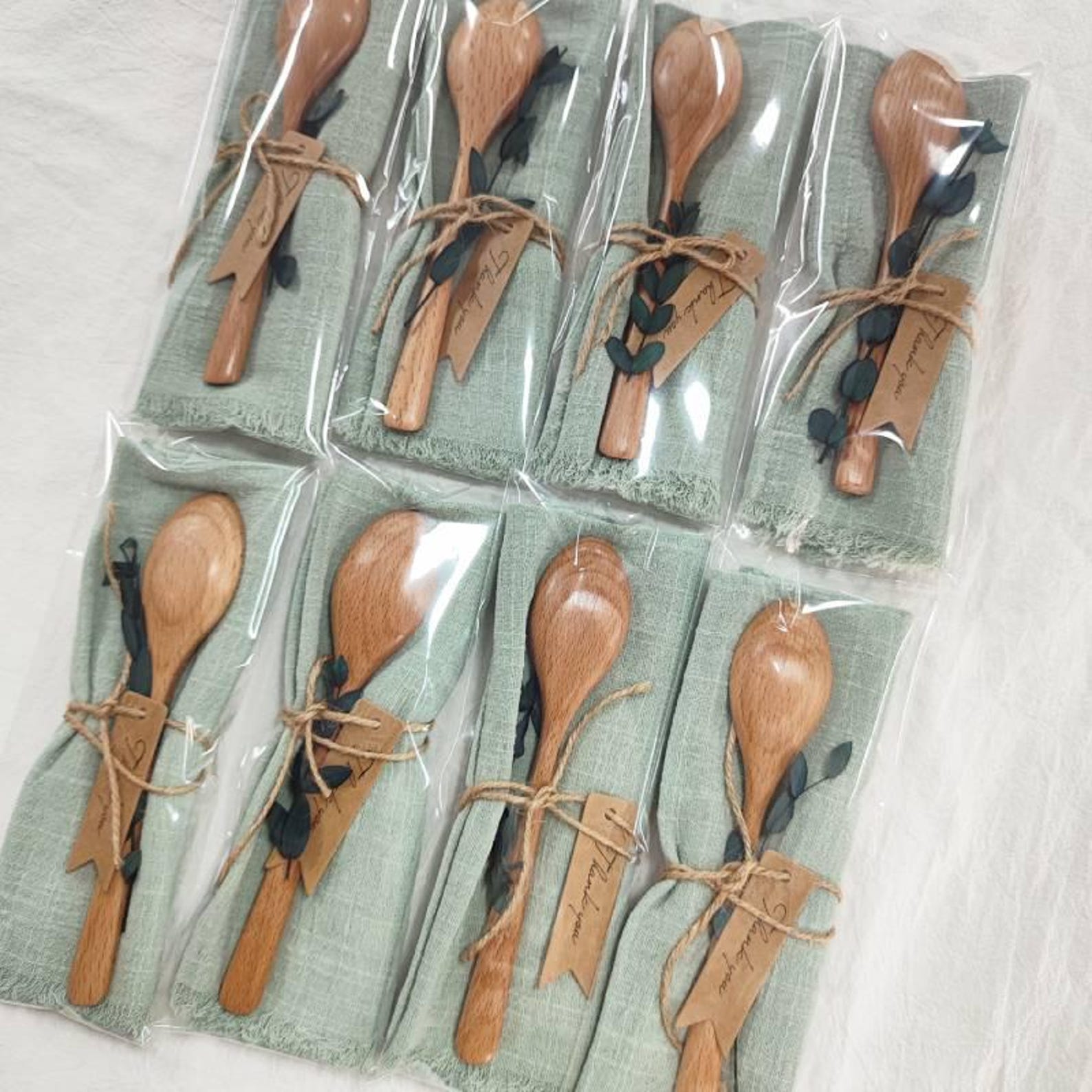 Wedding Favors for Guests in Bulk, Wholesale Wedding Favors, Custom — free download