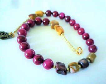 Cherry Pie ... necklace, Malay jade, natural Mookite ... #1023