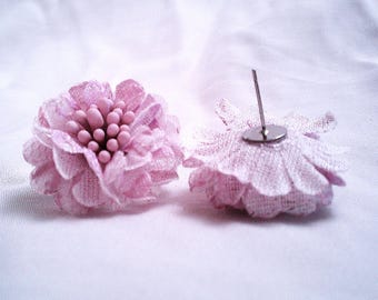 Fabric Floral Earrings ... lavender, hypoallergenic, surgical steel posts, lead and nickel free ... #1132
