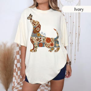 Taxhund, boho blommig lapptäcke hund-T-shirt anpassat namn taxhund mamma älskare minnesdjur present wenne