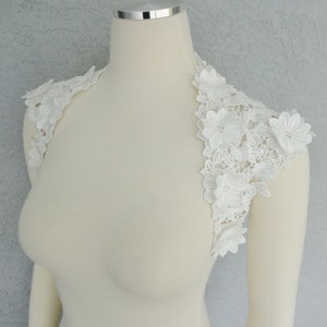 Beautiful Wedding Bridal Off White Flower Applique Lace Keyhole Back Bolero Shrug Jacket. Made to order. image 3