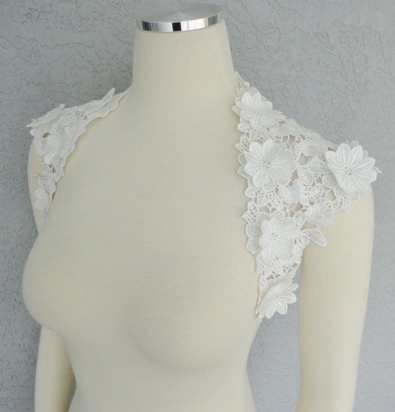 Beautiful Wedding Bridal Off White Flower Applique Lace Keyhole Back Bolero Shrug Jacket. Made to order. image 3