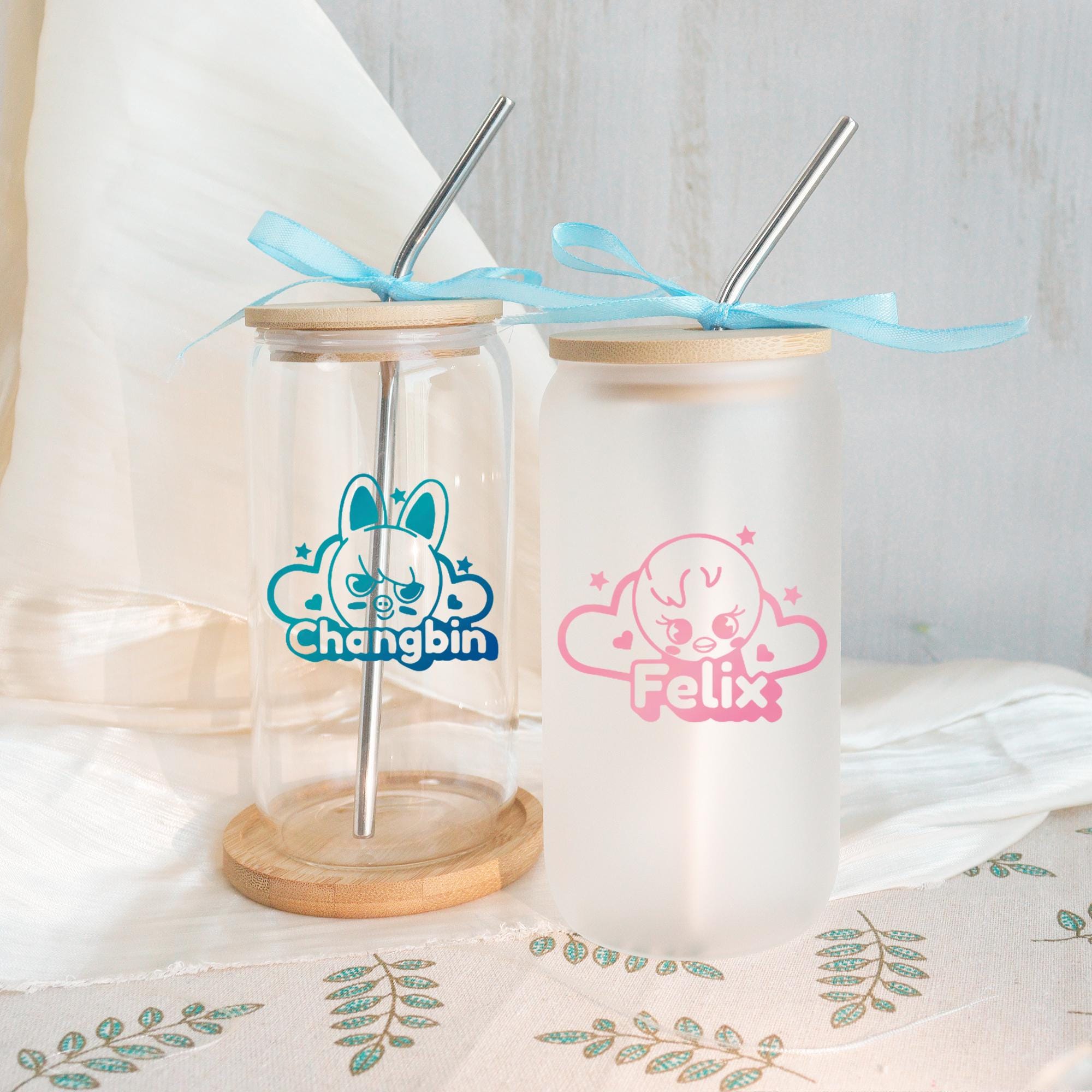 スキズリービットタンブラーStray kids Amazon.com: Sip-Sip Hooray! Stray Kids Skzoo 16oz Glass Can Cup