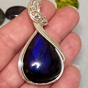 Labradorite Pendant Wire Wrapped Handmade Unique Mother&#39;s Day Gift for Mom Her Birthday Gift for Her