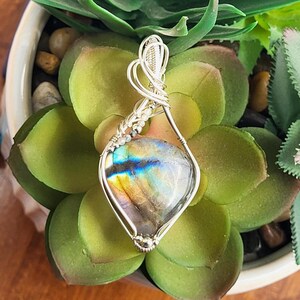 Labradorite Pendant Wire Wrapped Handmade Unique Mother&#39;s Day Gift for Mom Her Birthday Gift for Her