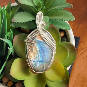 Labradorite Pendant Wire Wrapped Handmade Unique Mother&#39;s Day Gift for Mom Her Birthday Gift for Her