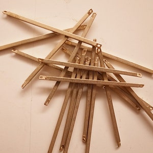 Łącznik prętowy z surowego mosiądzu o długości 40 mm, do samodzielnego wykonania łańcucha