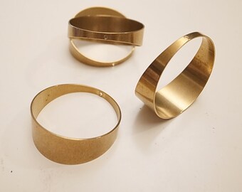 12 medium size raw brass cylinder hoop 32mm across with widest 13mm 1 hole on top